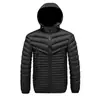 2026 Nueva Chaqueta Ligera de Algodón con Capucha para Hombre Corte Delgado Abrigo Cálido Invierno Color Bloqueo Tendencia Ropa de Algodón Suministro Transfronterizo