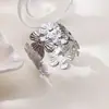 Pulsera de Acero Inoxidable Geométrica de Flor de Versión Ancha Transfronteriza Europea y Americana para Mujer Apertura Ajustable Pulsera en Forma de C Estilo Hip-Hop
