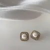 Brincos de Pérola Redonda Geométrica com Pino de Prata S925 para Mulheres Simples Versáteis Nicho Elegantes Modernos Tachas de Orelha Acessórios de Orelha Estilo Frio