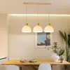 Lámpara Colgante de Restaurante Estilo Vintage Nuevo 2026, Lámpara Colgante de Tres Cabezas Forma de OVNI para Sala de Café, Lámpara de Mesita de Noche para Dormitorio Color Nogal