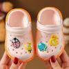 Sandalias y pantuflas de verano para niñas, de talla pequeña y mediana, para bebés, de interior, con suela suave, antideslizantes, con dibujos animados, para niños pequeños.