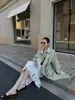 Falda Elegante de Longitud Media Estilo Francés Wanwei para Mujer 2026 Primavera Nuevo Estilo Calada Floral Blanca Recta Falda P5267