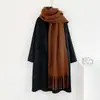 Cachecol de Lã Mohair Liso para Outono e Inverno para Mulheres, Estilo Coreano, Moderno, Versátil, Engrossado, Quente, Cachecol com Franjas, Xale para Mulheres, Atacado