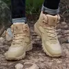 Botas táticas respiráveis de tamanho grande para travessia de fronteira, calçados de combate de treinamento resistentes ao desgaste para caminhada ao ar livre de forças especiais, botas militares de cano alto atacado