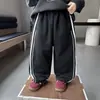 Roupas Infantis para Meninos Outono Calça Casual Listrada com Etiqueta de Letras Calça de Moletom Calça Esportiva Outono Inicial Roupas Esportivas para Crianças Bebês