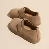 Otoño 2026 Nuevos Zapatos Birkenstock Color Caqui para Mujer Estilo Retro Feos Lindos Suela Suave Velcro Zapatos de una Sola Pieza Casuales Versátiles Zapatos de una Sola Pieza