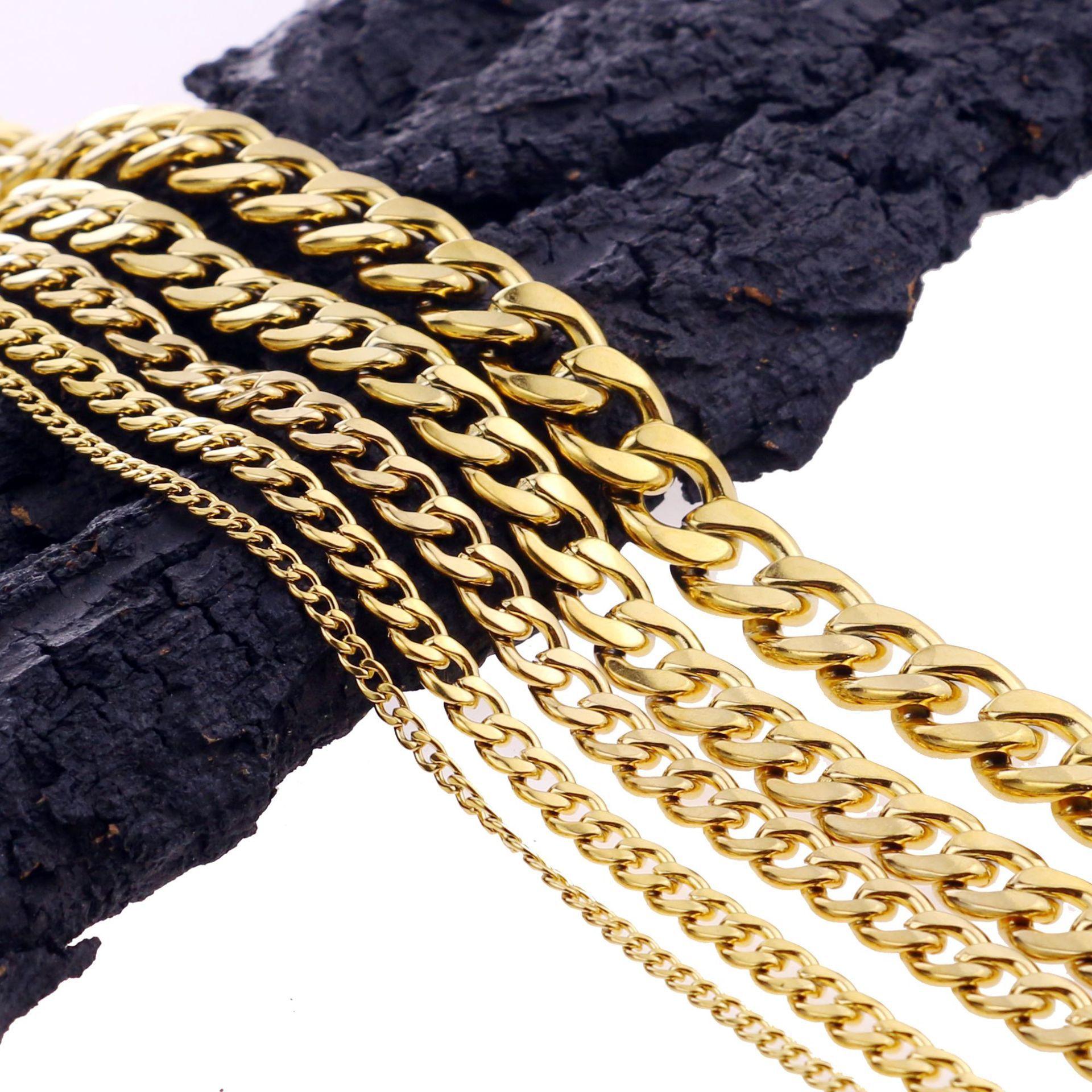 13847235139_2132506816