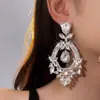 Pendientes de Borla Flor de Diamante Incrustada con Aguja de Plata 2025 Pendientes de Nicho Exagerados de Industria Pesada Europea y Americana Lujo Accesible Pendientes de Gama Alta para Mujer