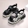 Sandalias de Verano para Niños de Nuevo Estilo con Punta Abierta, Sandalias Ligeras Antideslizantes de Suela Suave para Niños, Estudiantes y Niños Mayores, Sandalias de Playa