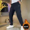 Pantalones de Pana para Hombre Tallas Grandes Otoño Invierno Casual Pantalones Deportivos Joggers Pantalones Sueltos para Hombre Estilo Versátil Espesos con Forro Polar Pantalones Largos