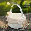 Suprimentos para Casamento Novo Cesta de Flores para Noiva Branco Estilo Ocidental Cesta para Flores de Daminha de Honra Madrinha Cesta de Flores de Mão para Casamento