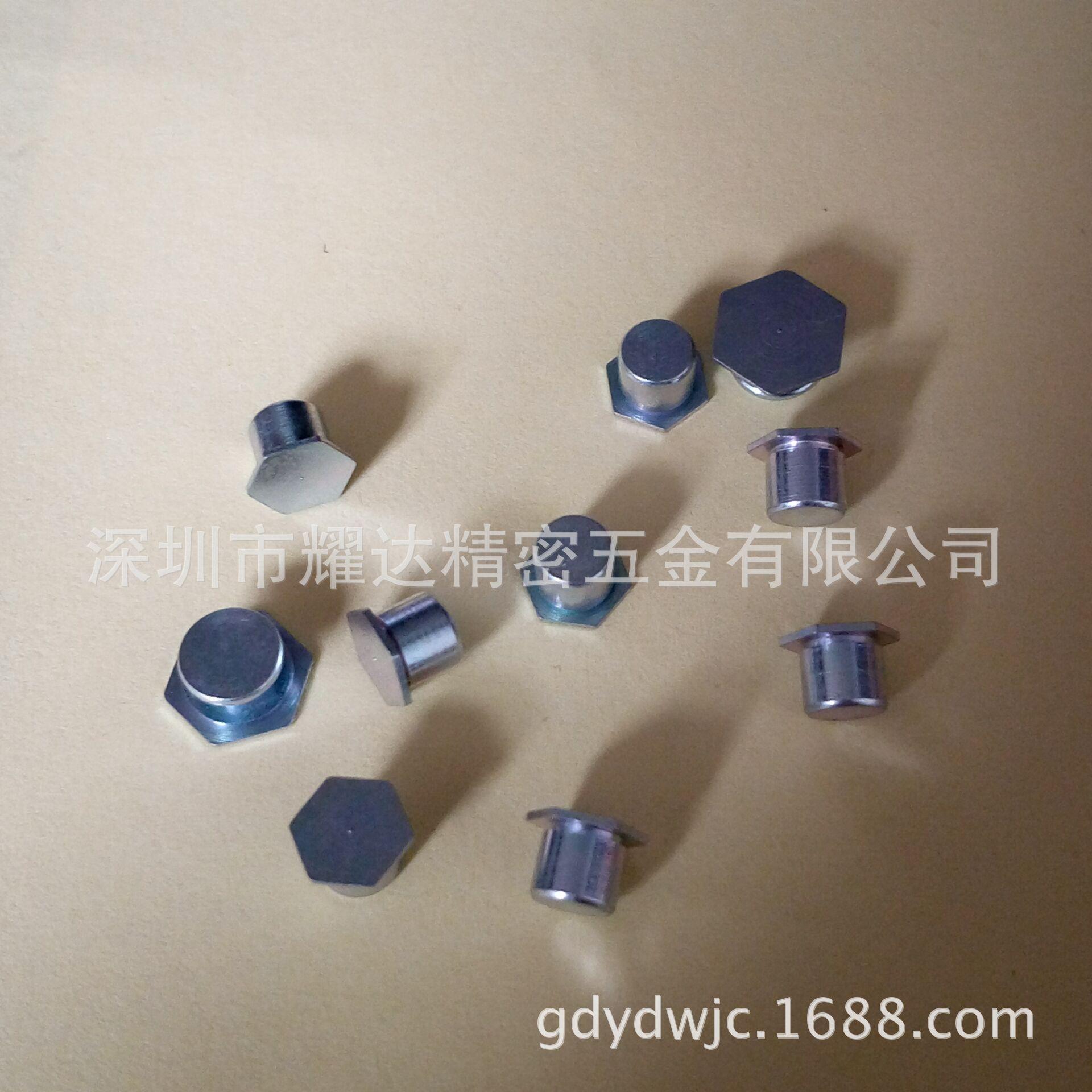 6E8300349BFB033D4D1687593419DA