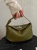 Bolso Trenzado Hecho a Mano Retro 2026 Nuevo Estilo Versátil de Nicho Vintage para Mujer Bolso de Hombro Tipo Canasta