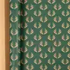 Papel de Regalo Navideño Tamaño Grande Ecológico Papel Kraft Amarillo Papel de Regalo Navideño Cuadros Rojos Cabeza de Reno Patrón de Copo de Nieve