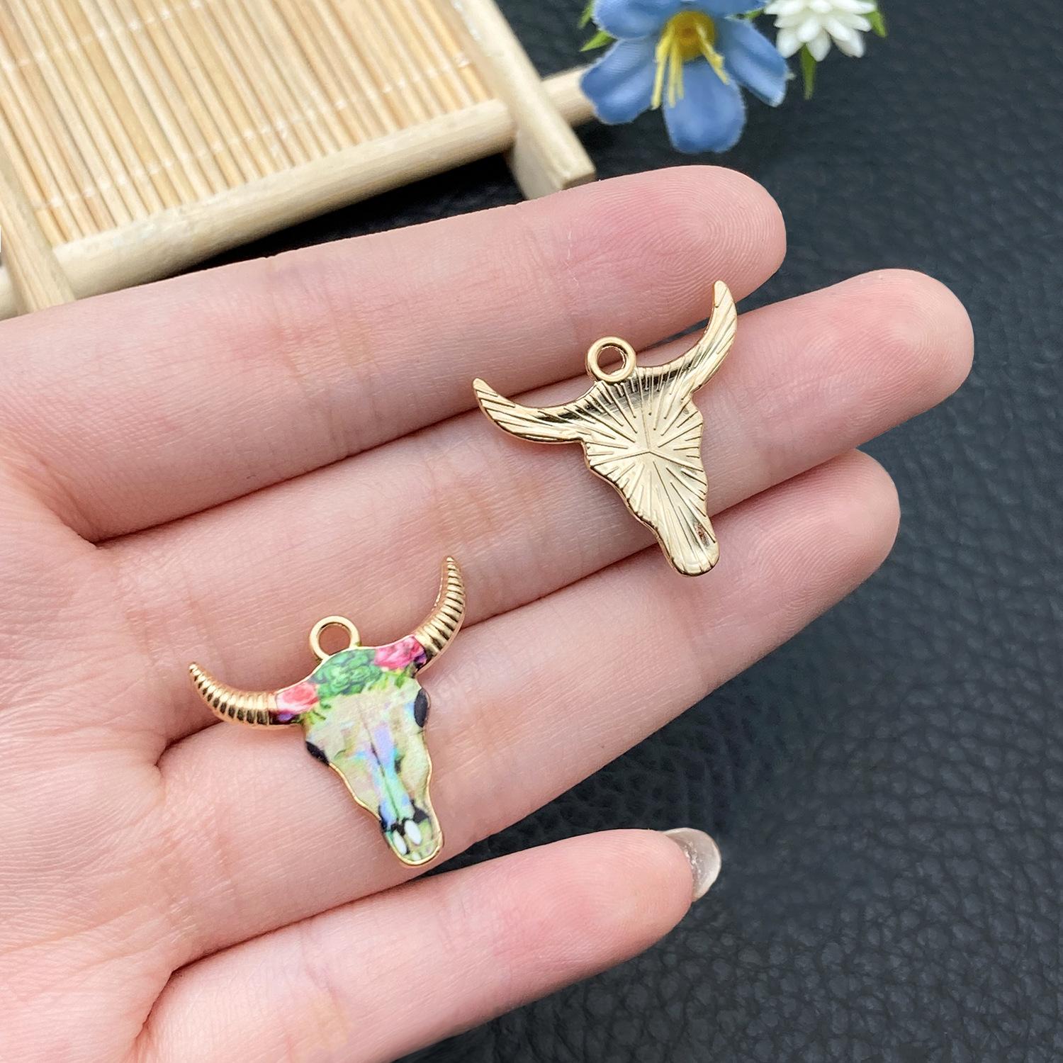 19499-X-绿色锌合金滴油玫瑰万圣节牛头20x22mm-