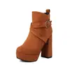 Elegante cano curto mesa de água comércio exterior 40 botas veludo fosco plus size transfronteiriço 44 botas de salto alto botas de cavaleiro fivela de cinto preto grosso