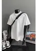 Venta Directa de Fábrica Camiseta Rayada de Moda para Hombre Manga Corta Estilo Coreano Moda Versátil Corte Ajustado Lujo Ligero Cuello Redondo Top de Media Manga