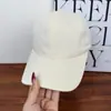 Gorra de Béisbol Nueva con Bordado de Letra Única, Parte Superior Suave, para Hombres y Mujeres, Estilo Pareja, Protección Solar para Exteriores de Primavera y Verano, Informal y Versátil