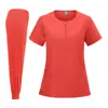 Etiqueta de tela para uniforme de enfermera personalizada Tela de poliéster elástico Ropa para lavar a mano Ropa de enfermería ambulatoria Uniforme quirúrgico Pedir desde una pieza
