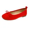 Novos Sapatos de Ballet Retrô em Vermelho com Bico Baixo, Sola Macia, Sapatos Baixos com Laço, Sapatos para Maternidade 2026