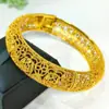 Pulsera de aleación de cobre de Dubái, Oriente Medio, pulseras de arena dorada para mujer de venta caliente transfronteriza, fábrica de origen, lote en stock