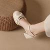 2025 Novas Sandálias Femininas Verão Sapatos Franceses Estilo Fada Pequeno Fragrância Salto Grosso Baotou Salto Alto Sandálias Vazadas
