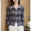 Cárdigan de punto a rayas color-block con cuello polo 2026, nueva colección de principios de otoño para mujer, manga larga, con cremallera, versátil, simple y elegante
