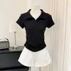 Camiseta branca de algodão puro com decote em V e manga curta para mulheres, novo design de verão, única e chique, acinturada, top curto tipo polo