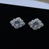 Pendientes de Trébol de Cuatro Hojas con Microincrustaciones Brillantes Sentido Fresco Super Hermosos Modernos Combinan con Todo Exquisitos de Alto Sentido Pendientes Atmosféricos