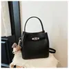 Comércio Exterior Transfronteiriço Nova Moda Bolsa Kelly de Luxo Bolsa de Mão Retro para o Dia a Dia Bolsa Saco Bolsa de Ombro Transversal Simples