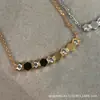 Collar de panal V Gold de alta gama nuevo para mujer, nicho de lujo ligero cadena de clavícula de cintura delgada de oro rosa de 18 quilates