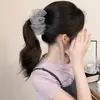 Grampo de Banana Elegante e de Alta Qualidade com Estampa de Leopardo Retrô para Mulheres, Novo Estilo de Hong Kong Moda Commuter Prendedor de Cabelo, Clip Torcido Tendência de Celebridade da Internet