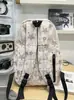 Mochila con Letras Estilo Trendy Cool Hoshino para Estudiantes, Fiestas, Ambiente Oscuro, Casual, Versátil, para Viajes y Uso Diario