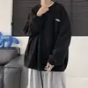 Sudadera casual versátil de moda para hombre con cuello redondo estilo Hong Kong, camiseta deportiva de manga larga jacquard de otoño, ropa elegante para hombre