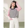 Suéter de punto a rayas estilo coreano para mujer, nuevo top básico casual suelto de cuello redondo para otoño e invierno en rosa