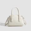 Bolsa Pequena Portátil Popular de Primavera e Verão Feminina 2024 Nova Moda Bolsa Boston Bolsa Almofada Versátil Bolsa Transversal Ins
