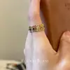 Anel Medieval Retrô Liso Vazado para Mulheres Anel Dourado Francês com Design Aberto