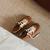Zapatos de Entrenamiento Retro Alemanes de Gama Alta Personalizados en Guangzhou, Tenis Casuales Marrones para Mujer, Zapatos Cómodos y Sin Estrés para Caminar para Parejas