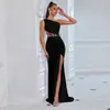 Vestido negro de hombros descubiertos de comercio exterior de Amazon, sexy ajustado de malla hueca en la cintura con abertura, venta al por mayor