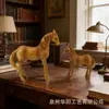 Adornos Decorativos de Caballo de Lujo Ligero para Oficina, Mueble de Sala de Estar de Gama Alta, Aparador de TV, Decoraciones Creativas de Resina