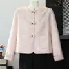 Chaqueta corta de otoño para mamá, top nuevo estilo chino, nueva colección 2026, ropa para mujeres de mediana edad y mayores, chaqueta de botón para primavera y otoño