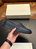 Sapatos masculinos slip-on estilo europeu e americano STN, design de borla de luxo leve, couro macio, sola grossa, mocassins populares para o dia a dia transfronteiriço