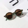Novos óculos de sol infantis moda armação redonda Combinação de cores Leopardo Óculos personalizados para meninos e meninas Bebê óculos com proteção contra raios ultravioleta
