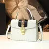 Bolso de Mujer de Moda Nuevo Modelo 2026 Maletín para Mujeres Bolso de Mano de Cuero de Moda con Patrón de Cocodrilo Bolso Pequeño de Hombro Cruzado
