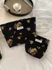 Bolsa de Cosméticos de Gran Capacidad Nueva 2024 Flor de Seda Dorada Tridimensional Bolsa de Almacenamiento Vintage Corazón de Niña Bolsa de Mano para Lavar
