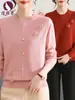 Elegante Top para Madres Colección Otoño 2026, Suéter Redondo de Punto con Flores Tridimensionales, Ropa de Punto Tallas Grandes para Mujeres de Mediana Edad y Mayores