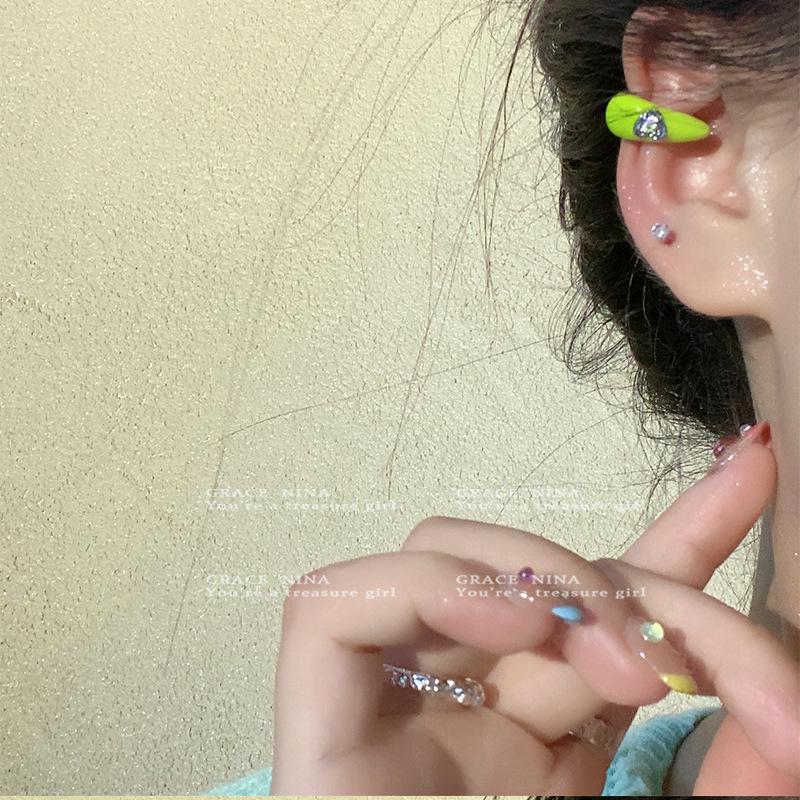 复制_青春日记~多彩绚丽可爱耳骨夹轻奢气质耳夹.jpg