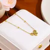 Collar de lazo versátil simple y moderno pulsera de acero de titanio que no se decolora diseño para mujer influencer conjunto de joyería de alta gama