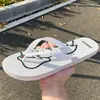 Chanclas de verano únicas para hombre para uso en exteriores, en stock, sandalias de playa casuales antideslizantes de moda