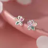 Nuevos Pendientes de Botón de Flor Tricolor para Mujer Pendientes de Sentido de Diseño de Nicho Exquisitos Adornos de Oreja Dulces Lujo Ligero Modernos Venta al por Mayor para Transmisión en Vivo